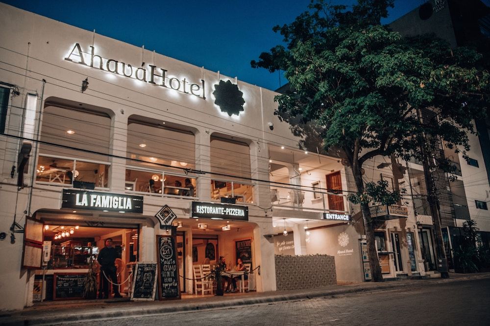 undefined Ahava Hotel 4