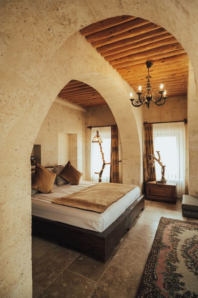 undefined Hu of Cappadocia 10