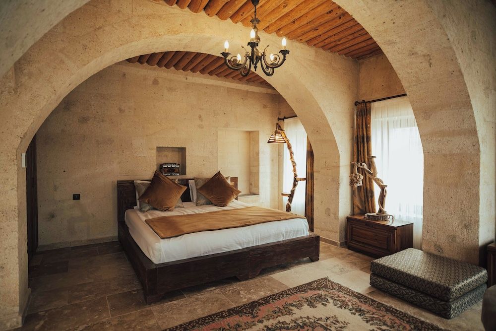 undefined Hu of Cappadocia 4