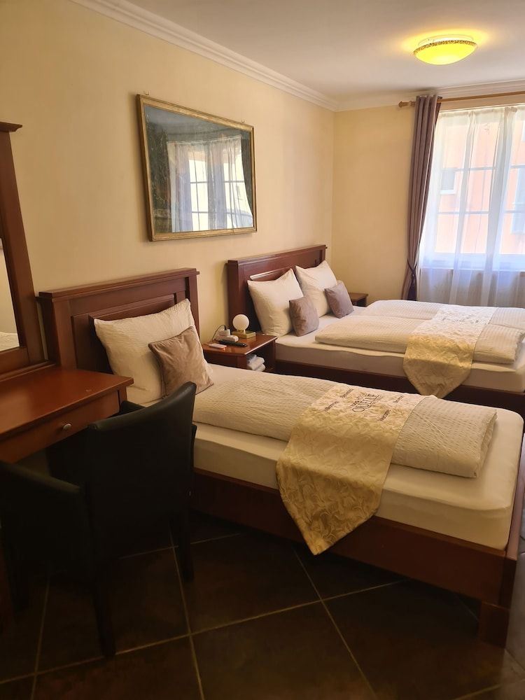 Esos Hotel Quelle Standard Triple Room 40