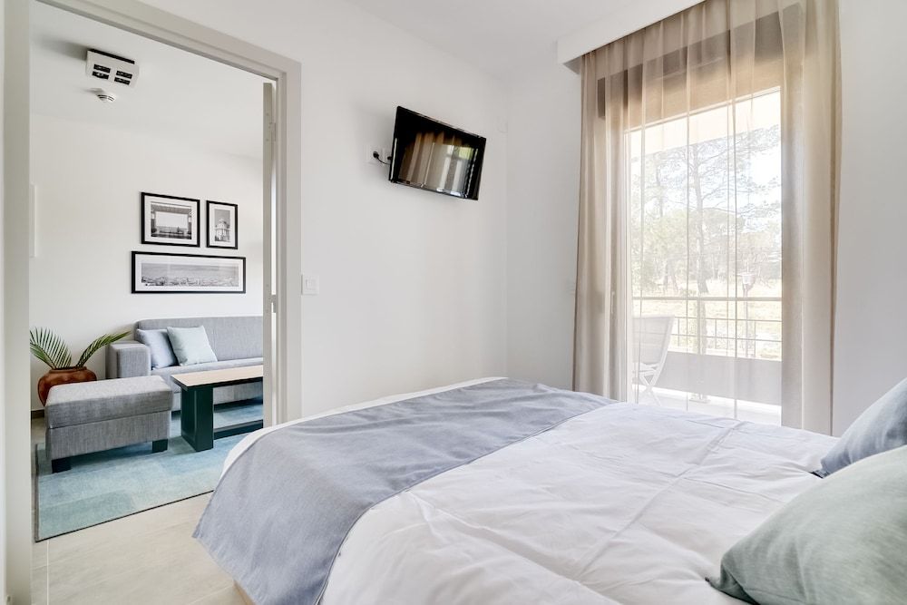 Basic Apartment, Multiple Beds, Non Smoking