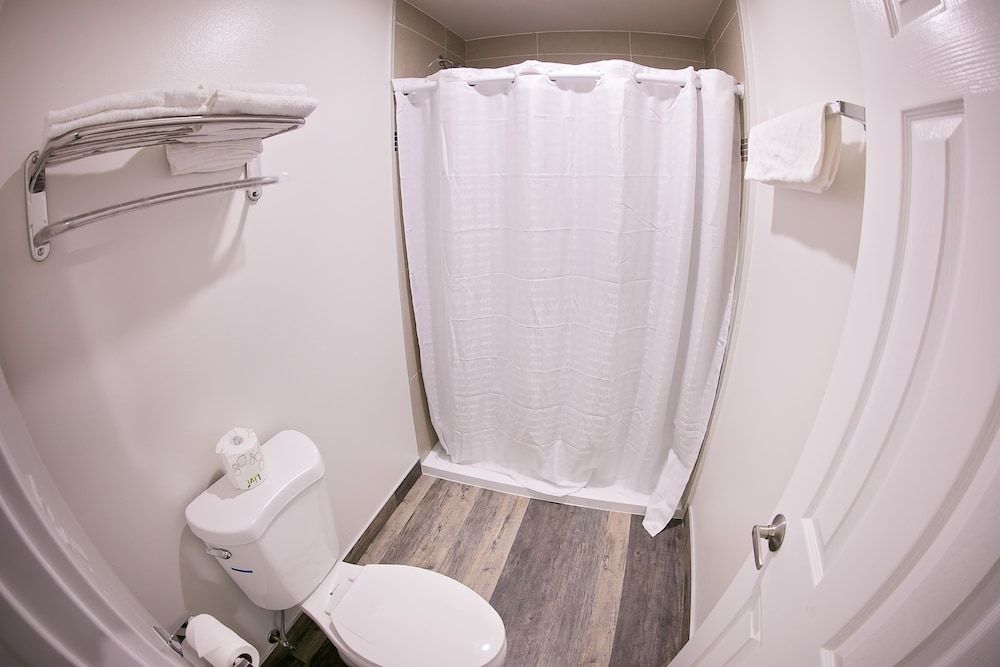 Garey Motel Standard Double Room 4