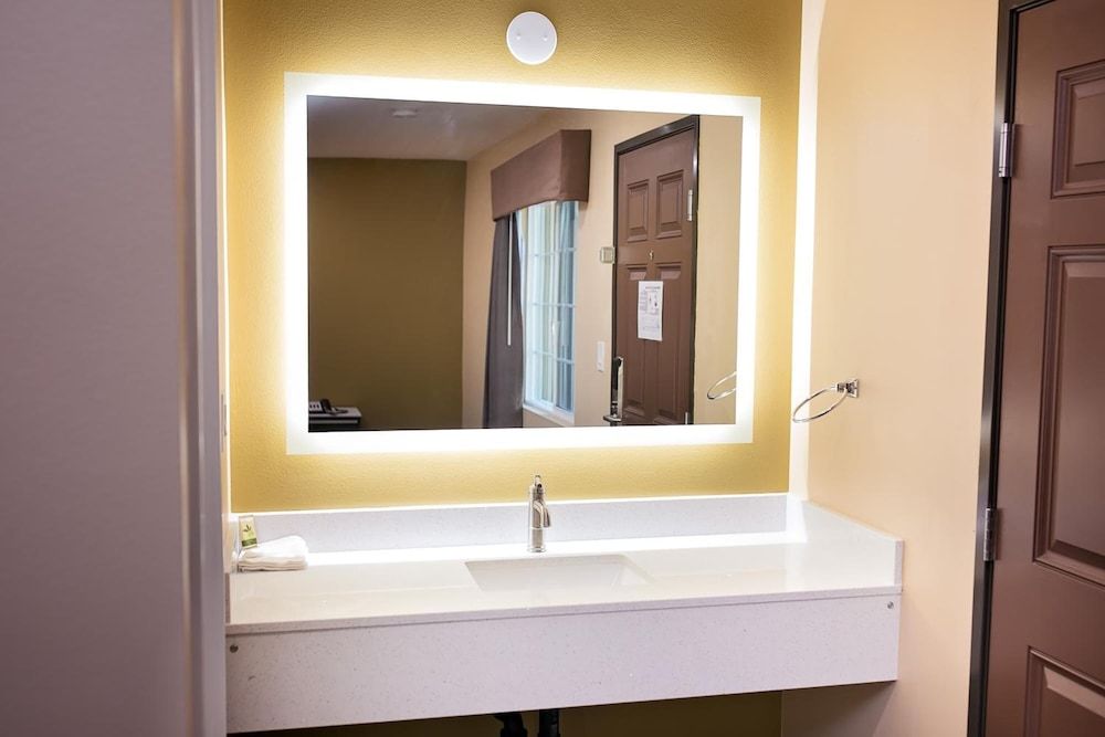 Garey Motel Standard Double Room 6