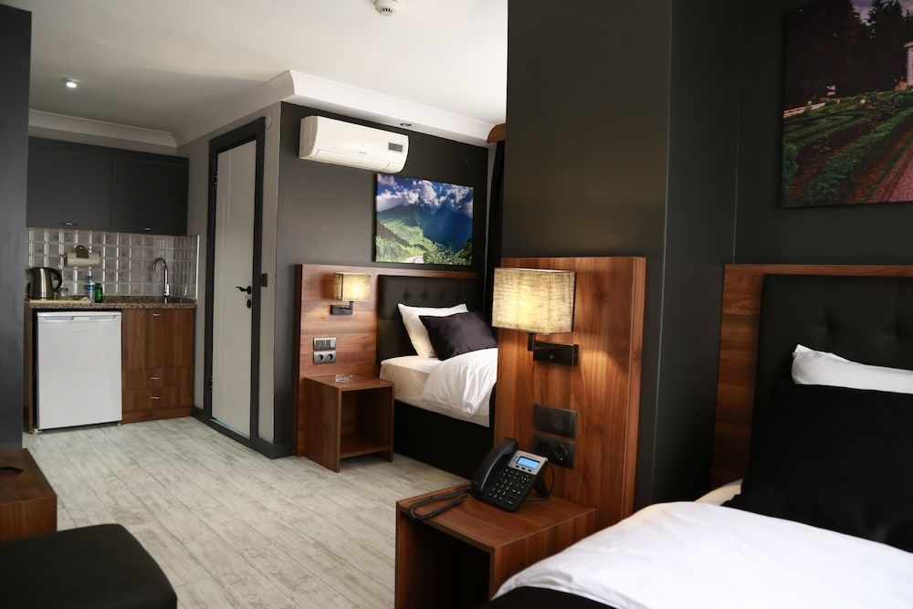 undefined Azra Suite Otel