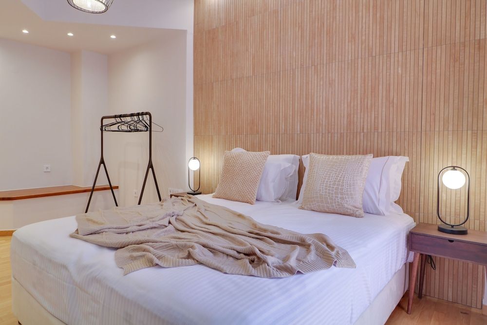 AthiNN Residence Premium Double or Twin Room (102) 7