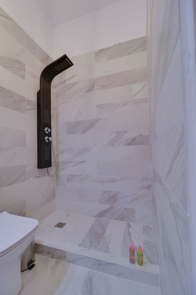 AthiNN Residence Premium Double or Twin Room (102) 9