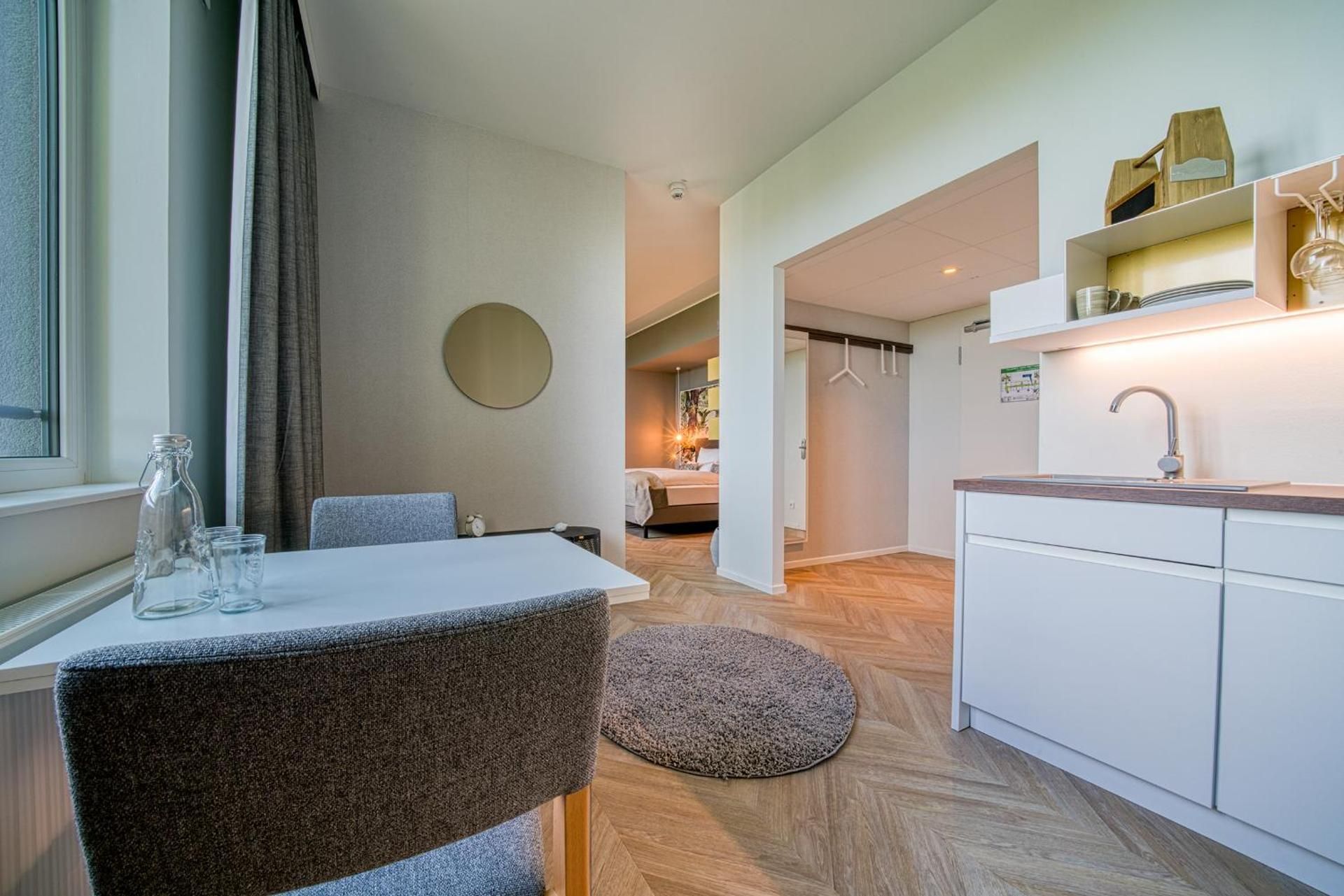 Vienna House Easy by Wyndham Augsburg 1 Double Bed, Studio 3