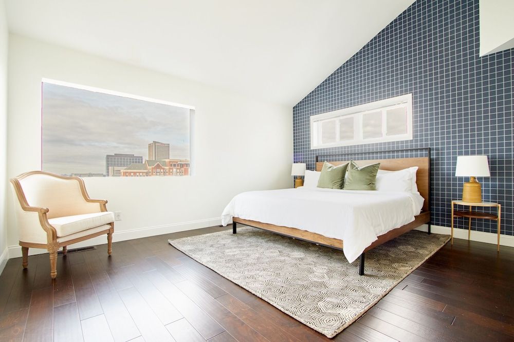 undefined Sonder Baltimore Place 7