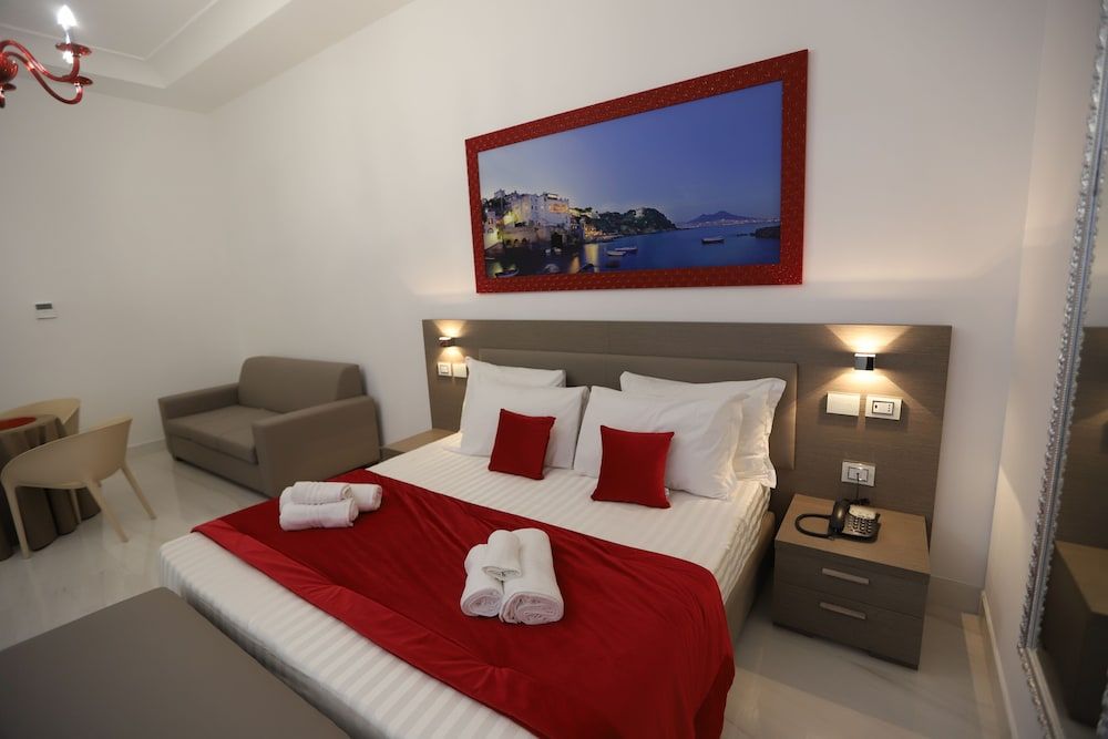 undefined Mecla Suites 3