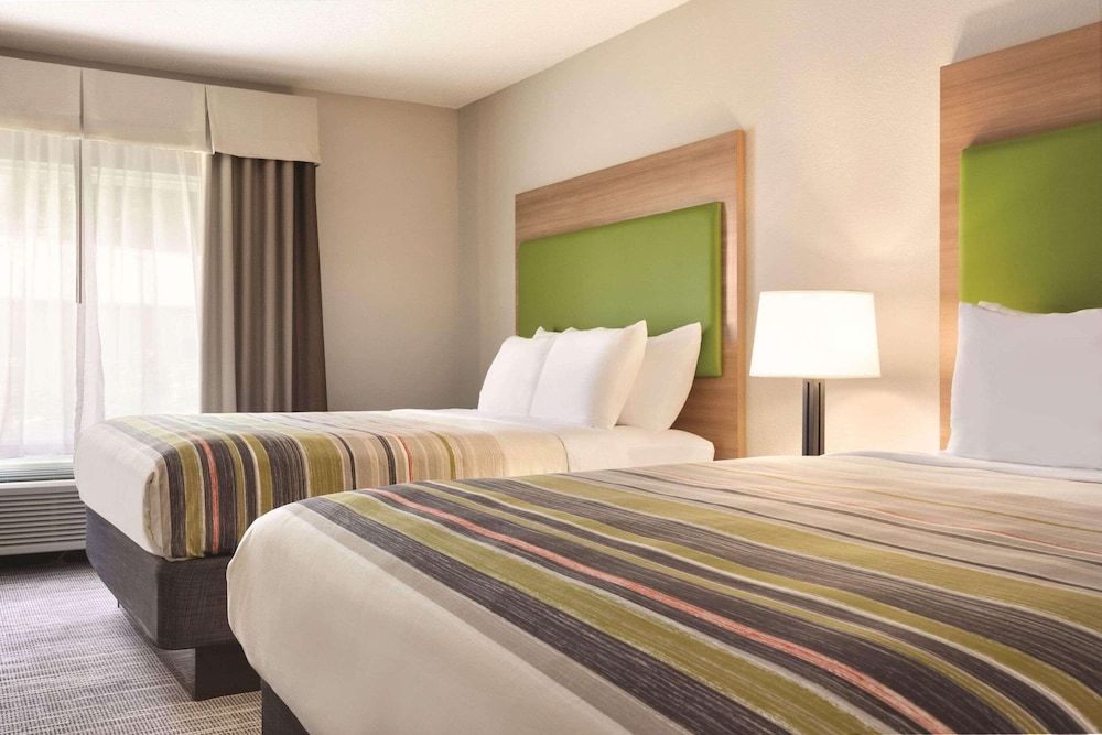 Room, 2 Queen Beds, Non Smoking