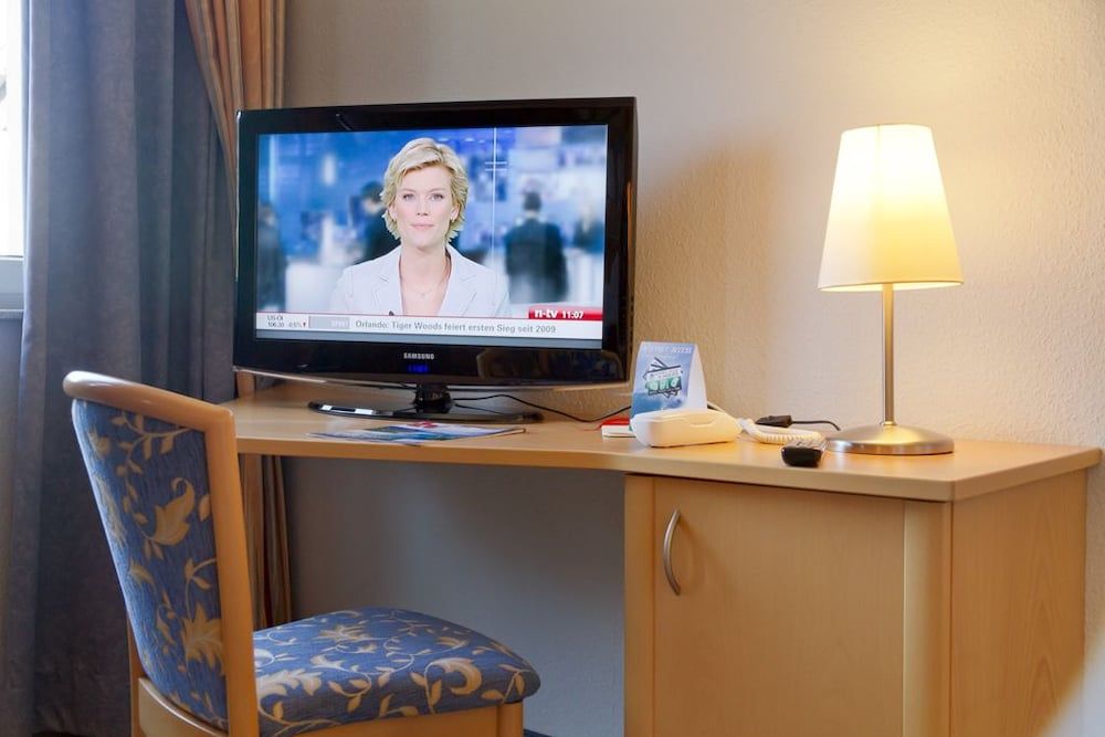 Hotel Am Markt Triple Room 5