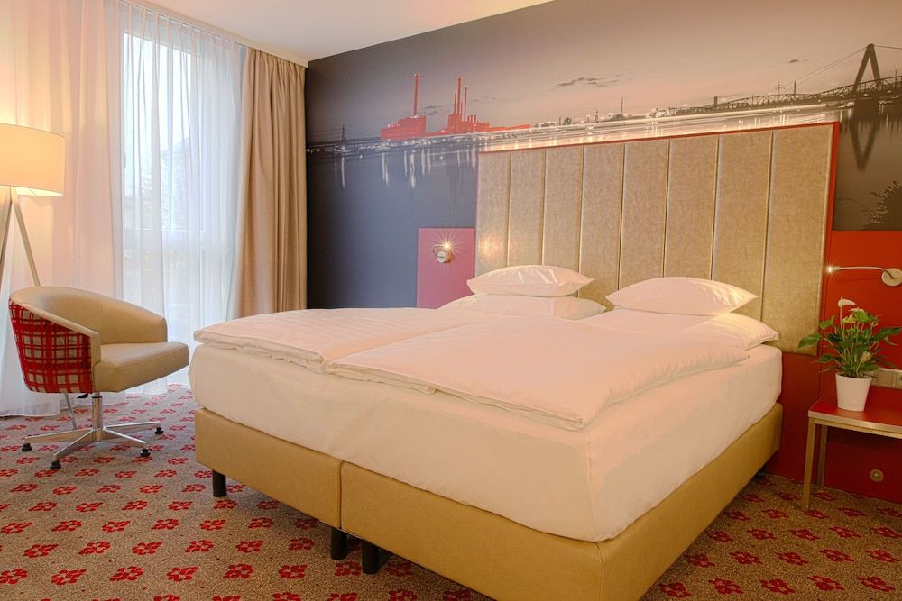 Amedia Linz, Trademark Collection by Wyndham Comfort Room (Plus) 2
