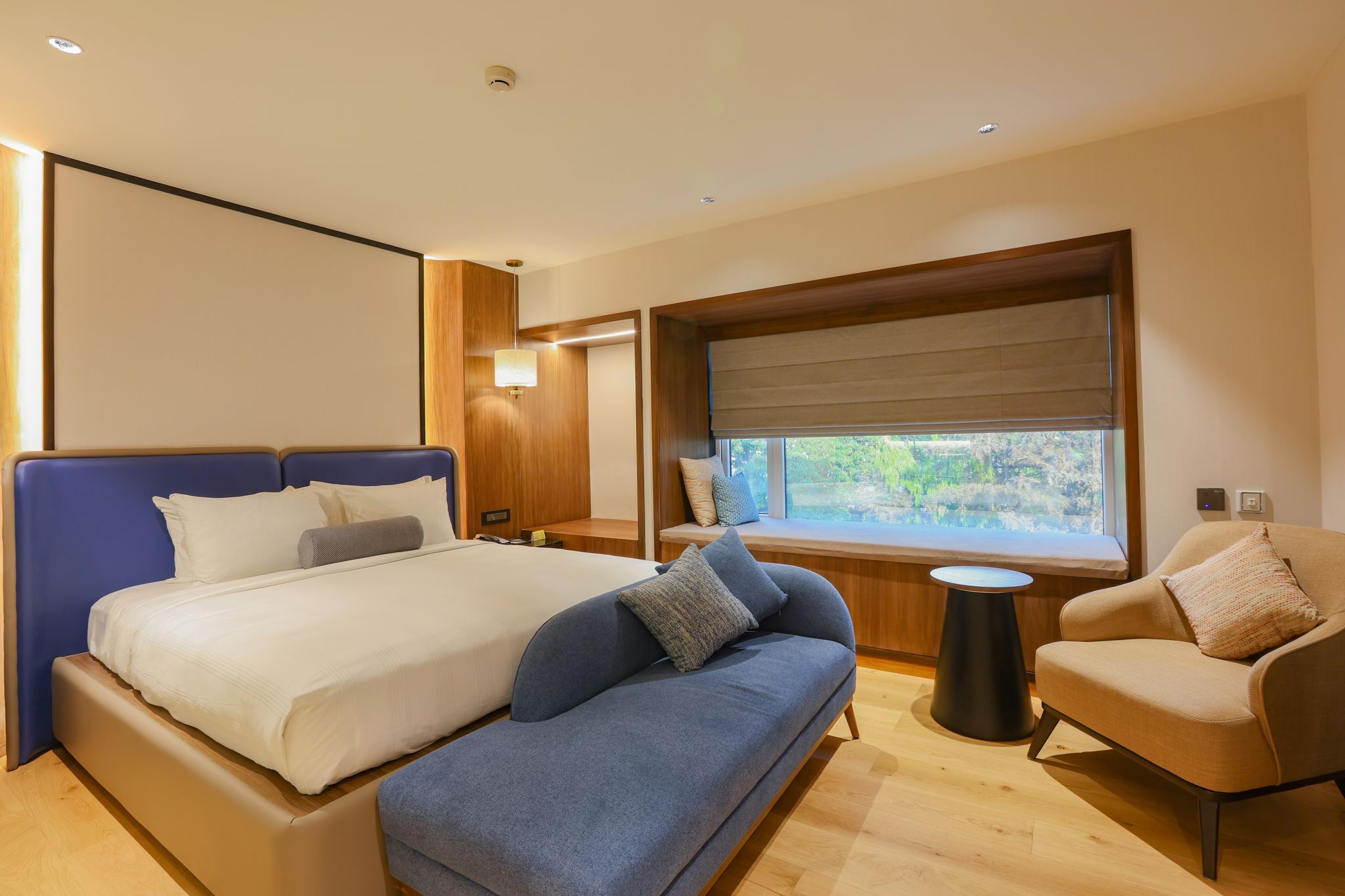 The Pride Hotel Pune Premium King 2