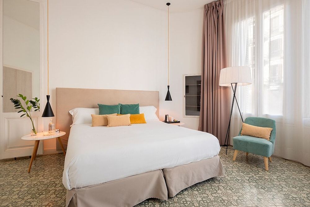 Forget Me Not Barcelona Urbà Double Room, street view 2