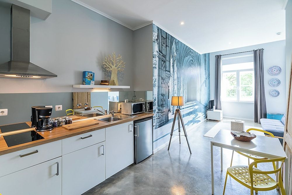 undefined Emporium Lisbon Suites 3