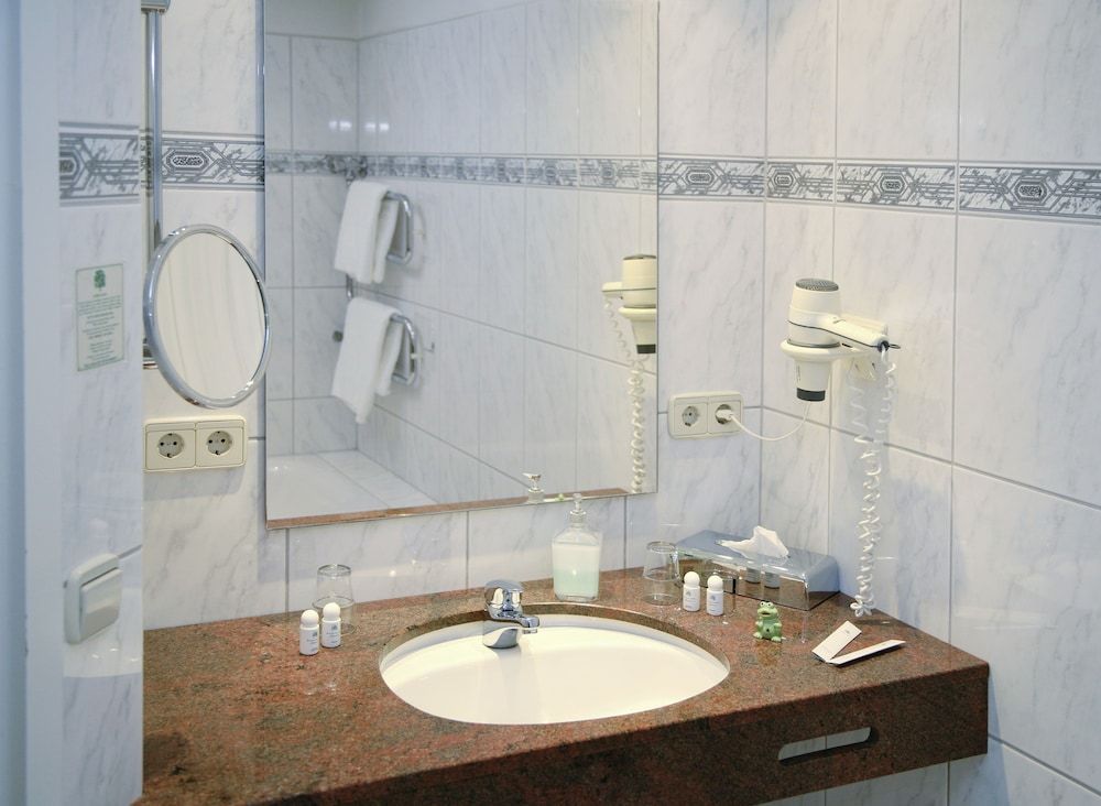 Hotel & Restaurant Brackstedter Mühle Triple Room 5