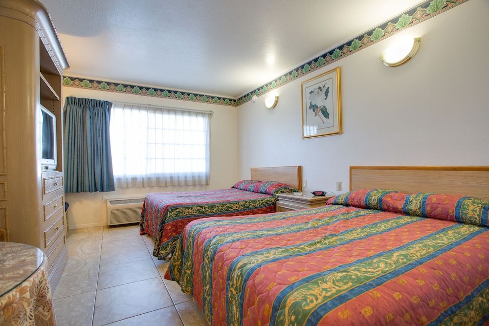 Best Whittier Inn Deluxe Double Room