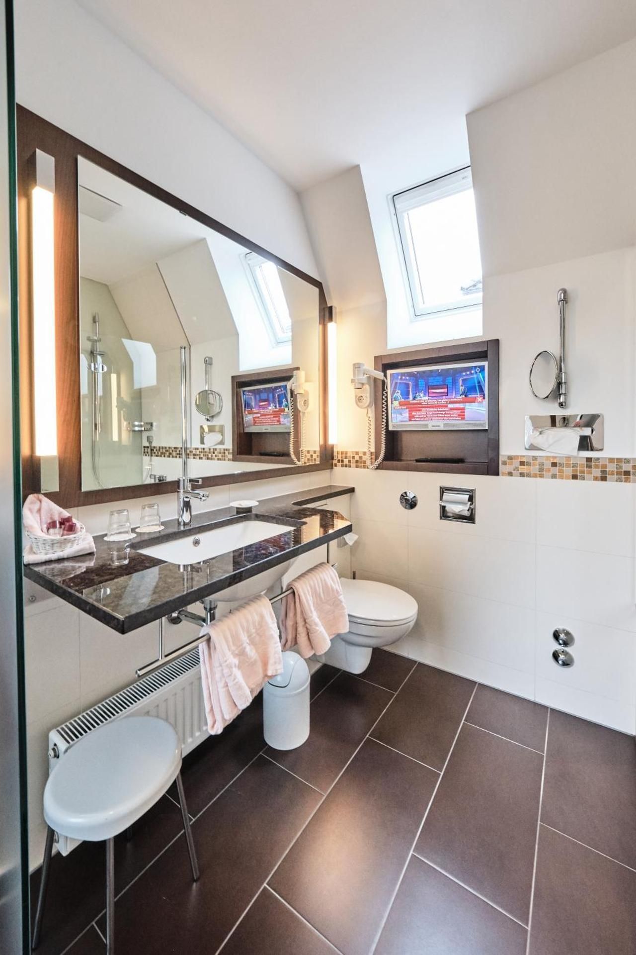 Business Single Room