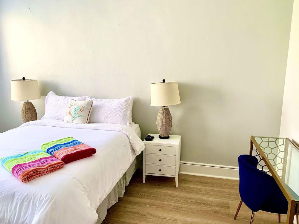 Condo, Tropical Beach Suite 2 Bedroom