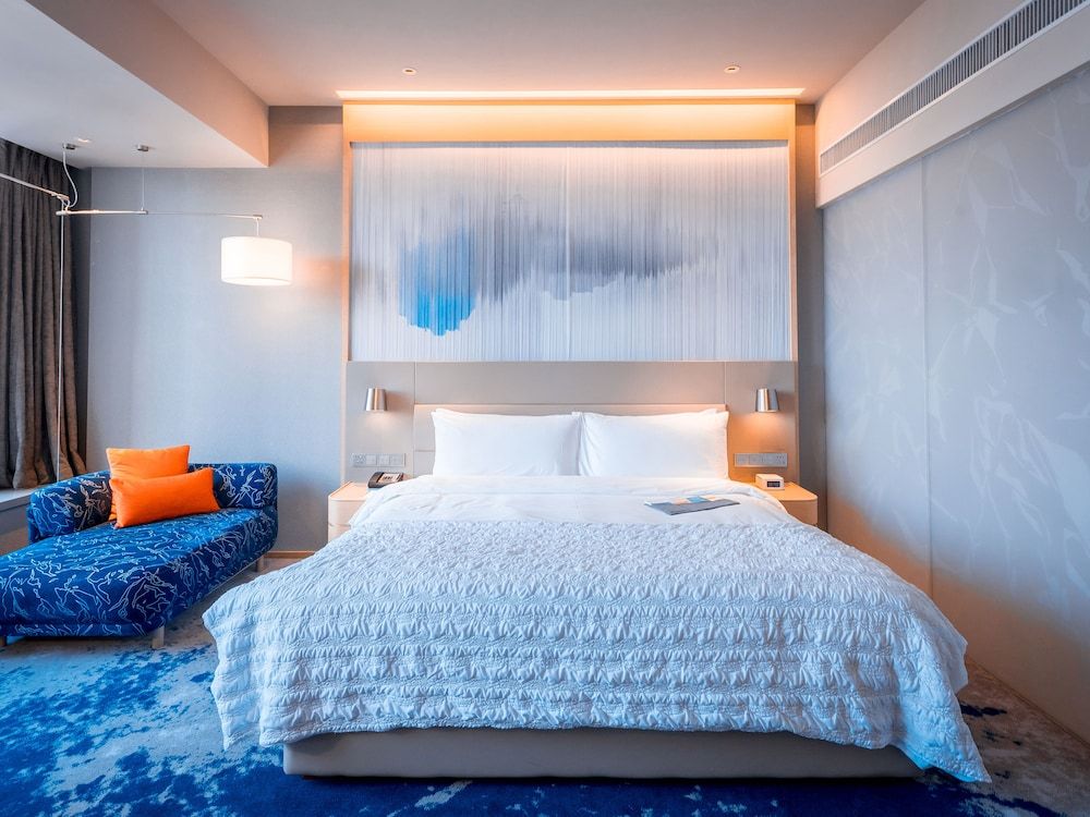 Le Méridien Hangzhou, Binjiang Room, 1 King Bed, City View 2