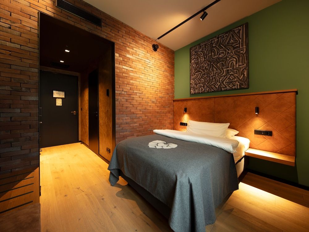 Liebesbier Urban Art & Smart Hotel