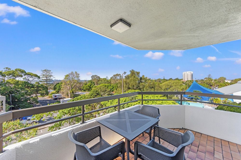 Newport Mooloolaba Three Bedroom Garden View 3