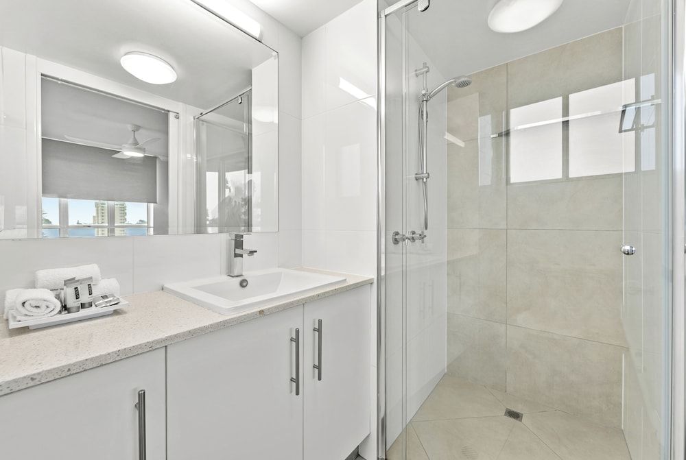 Newport Mooloolaba Three Bedroom Garden View 4