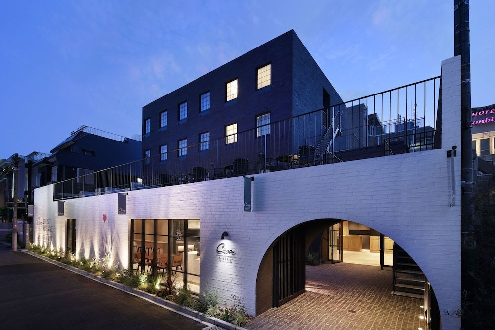 undefined Hotel Cen 8