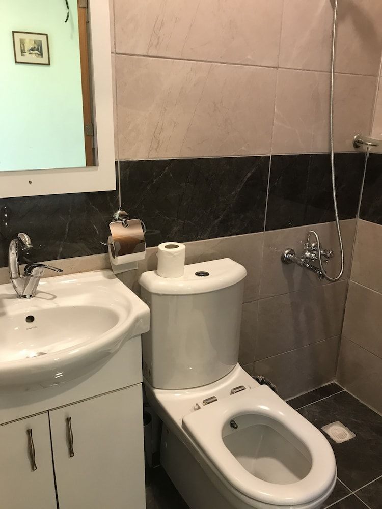 undefined Historial Hotel 10