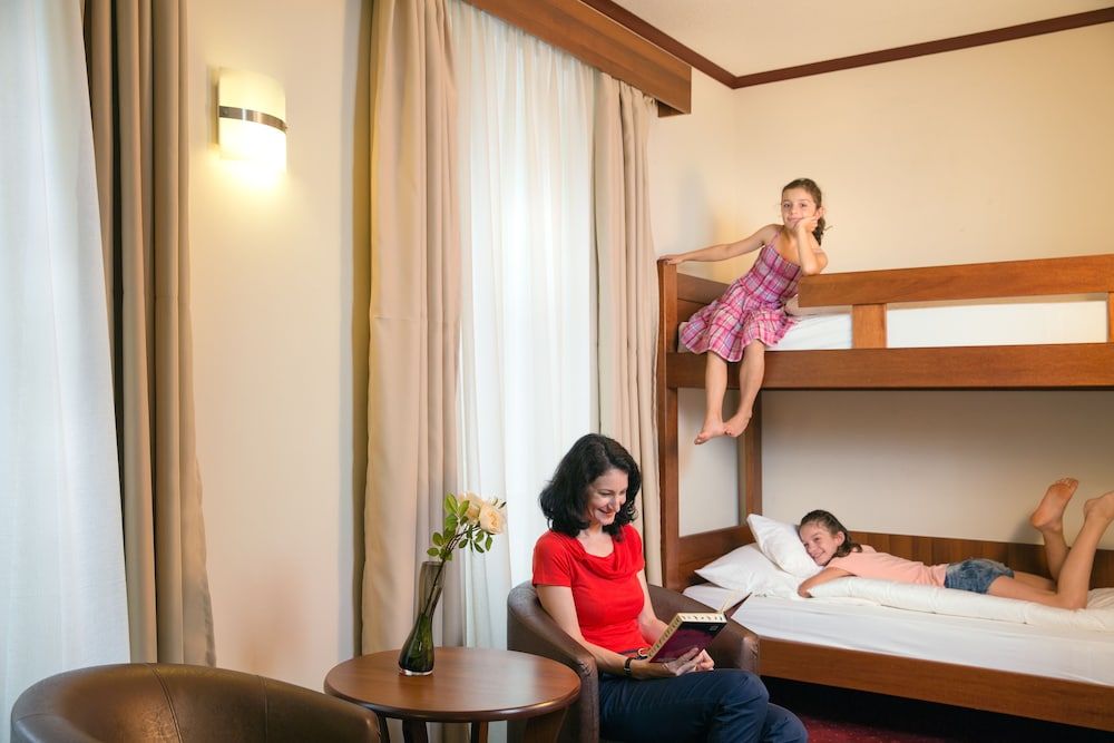 Hotel Meyerhof Lörrach Triple Room 2