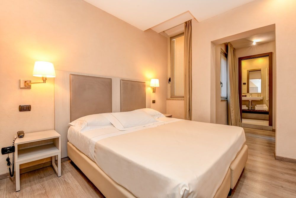 Economy Room
