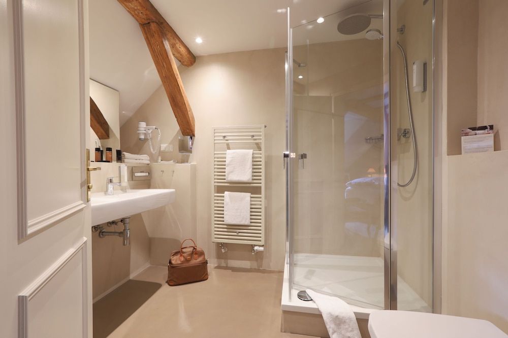 Romantik Hotel am Brühl Classic Double Room 9