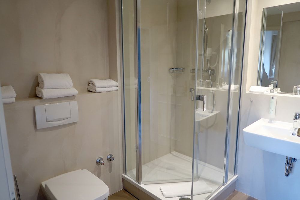 Romantik Hotel am Brühl Classic Double Room 8