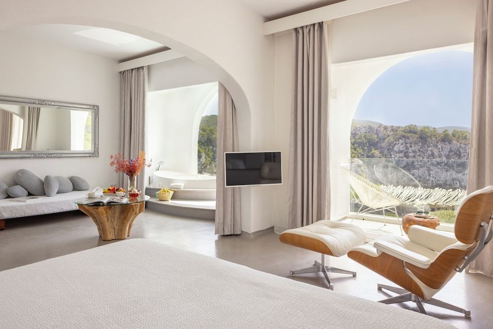 Junior Suite, Sea View (Grand)