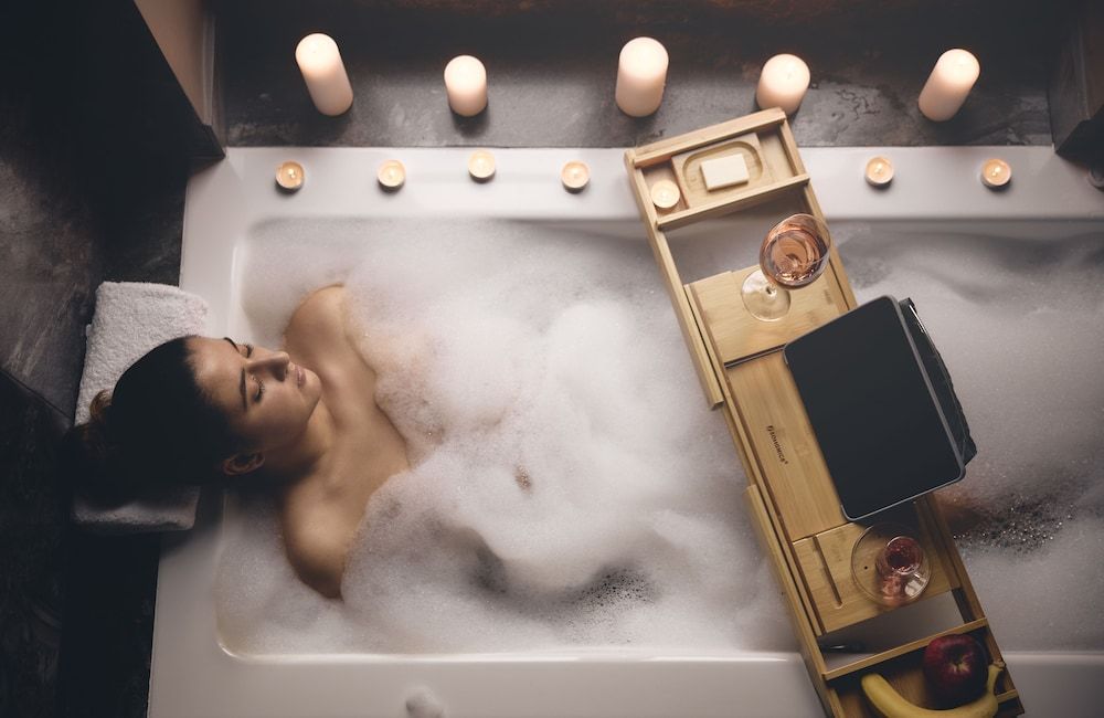 Bohemian Suites Athens Signature Suite, 1 Queen Bed (Signature King Suite) 17