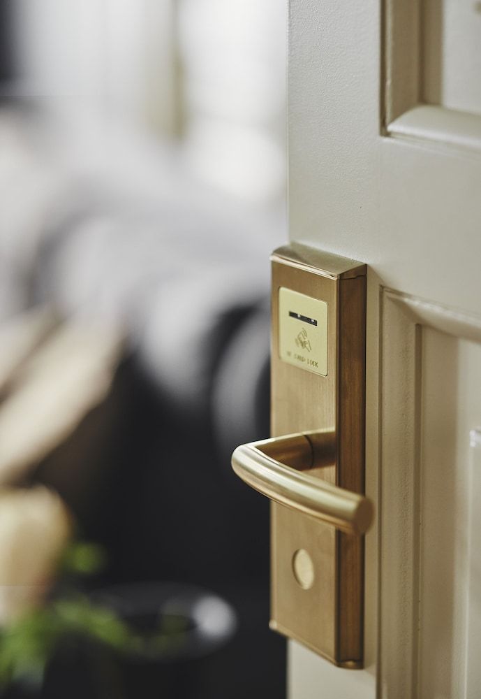 Bohemian Suites Athens Signature Suite, 1 Queen Bed (Signature King Suite) 19