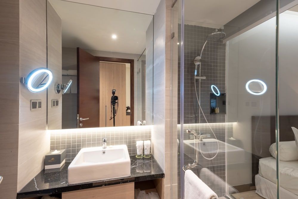 Nesta Valley Dalat Hotel - Golf Valley Hotel Superior Double Room with Free Herbal Foot Bath 15 mins 5