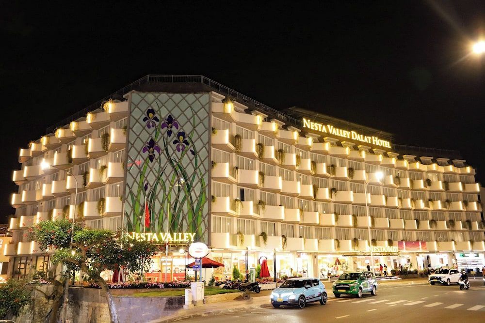 undefined Nesta Valley Dalat Hotel - Golf Valley Hotel