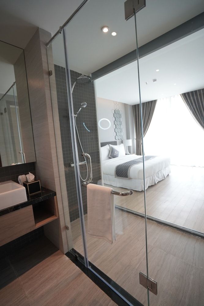 undefined Golf Valley Hotel 10