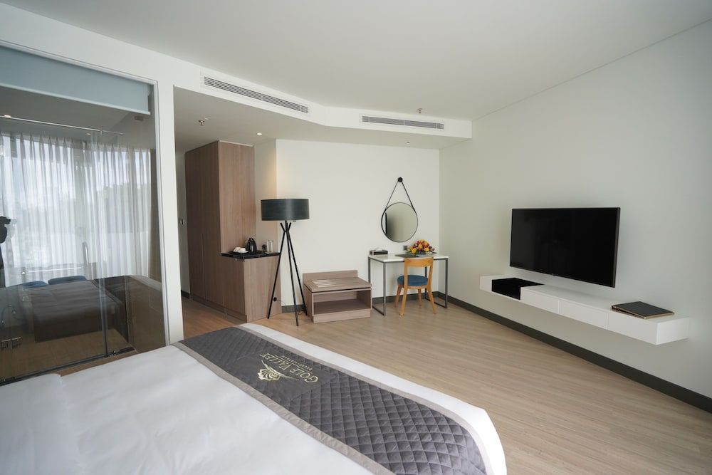 undefined Nesta Valley Dalat Hotel - Golf Valley Hotel 4