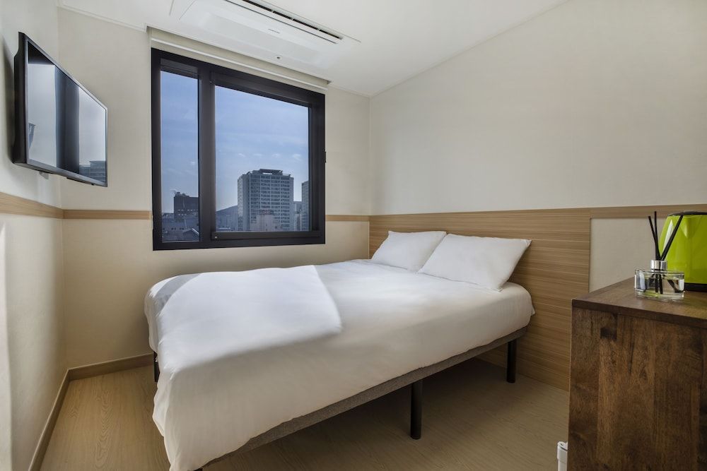 undefined Five Hotel Jongno 3
