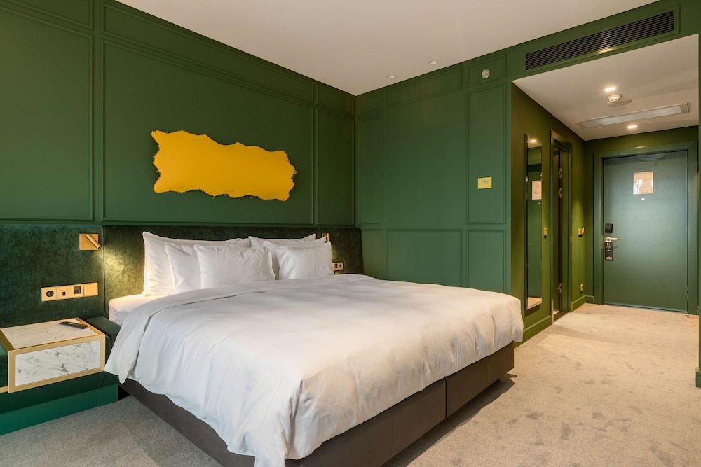 Superior Room, Terrace (Collection)