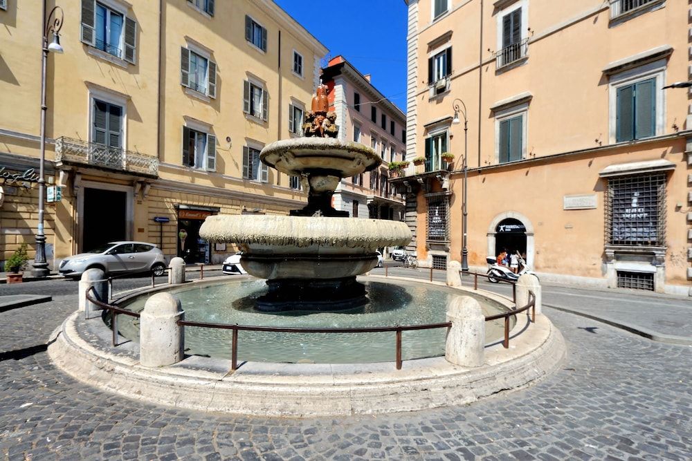 undefined Roma Five Suites 4