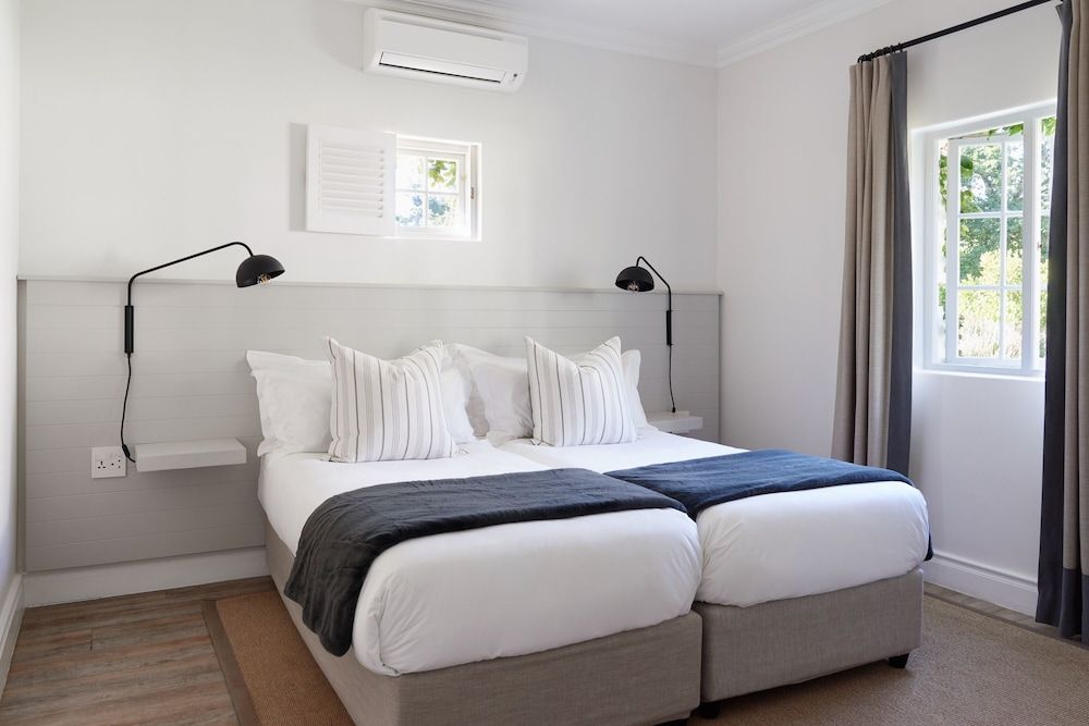 4 Bedroom Orchards Cottage