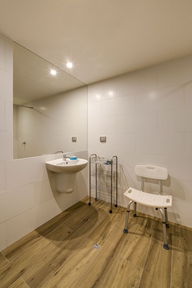 Arawi Miraflores Express Triple Room, 3 Twin Beds 10