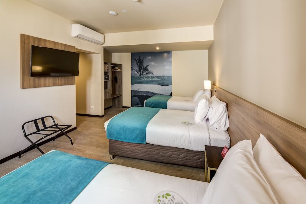 Arawi Miraflores Express Triple Room, 3 Twin Beds 6