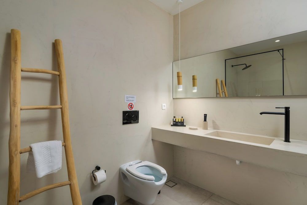 Arco Solium Suites Superior Suite 23