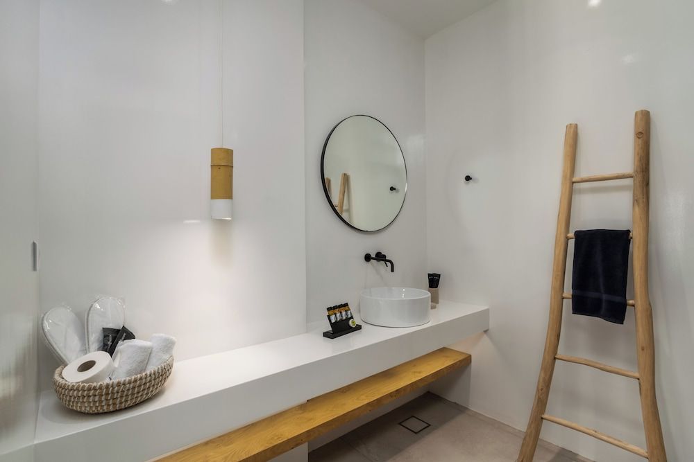 Arco Solium Suites Superior Suite 17