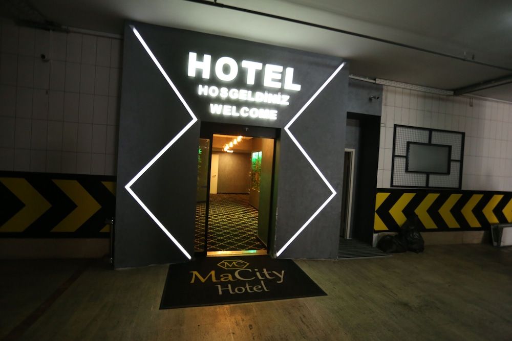 undefined Macity Hotel 6
