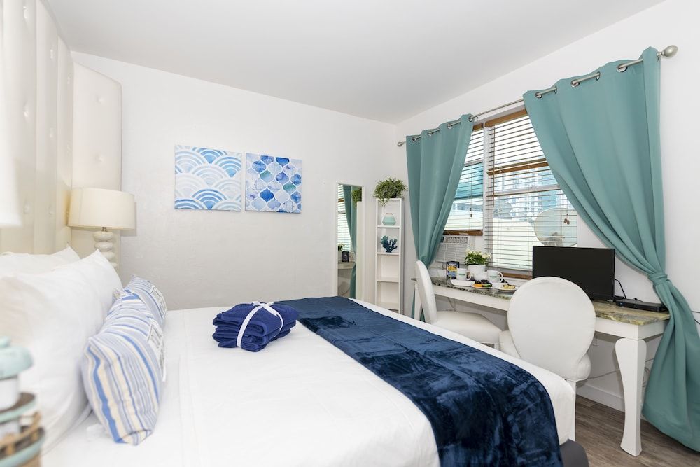 Norman's Hotel and Dining Comfort Studio